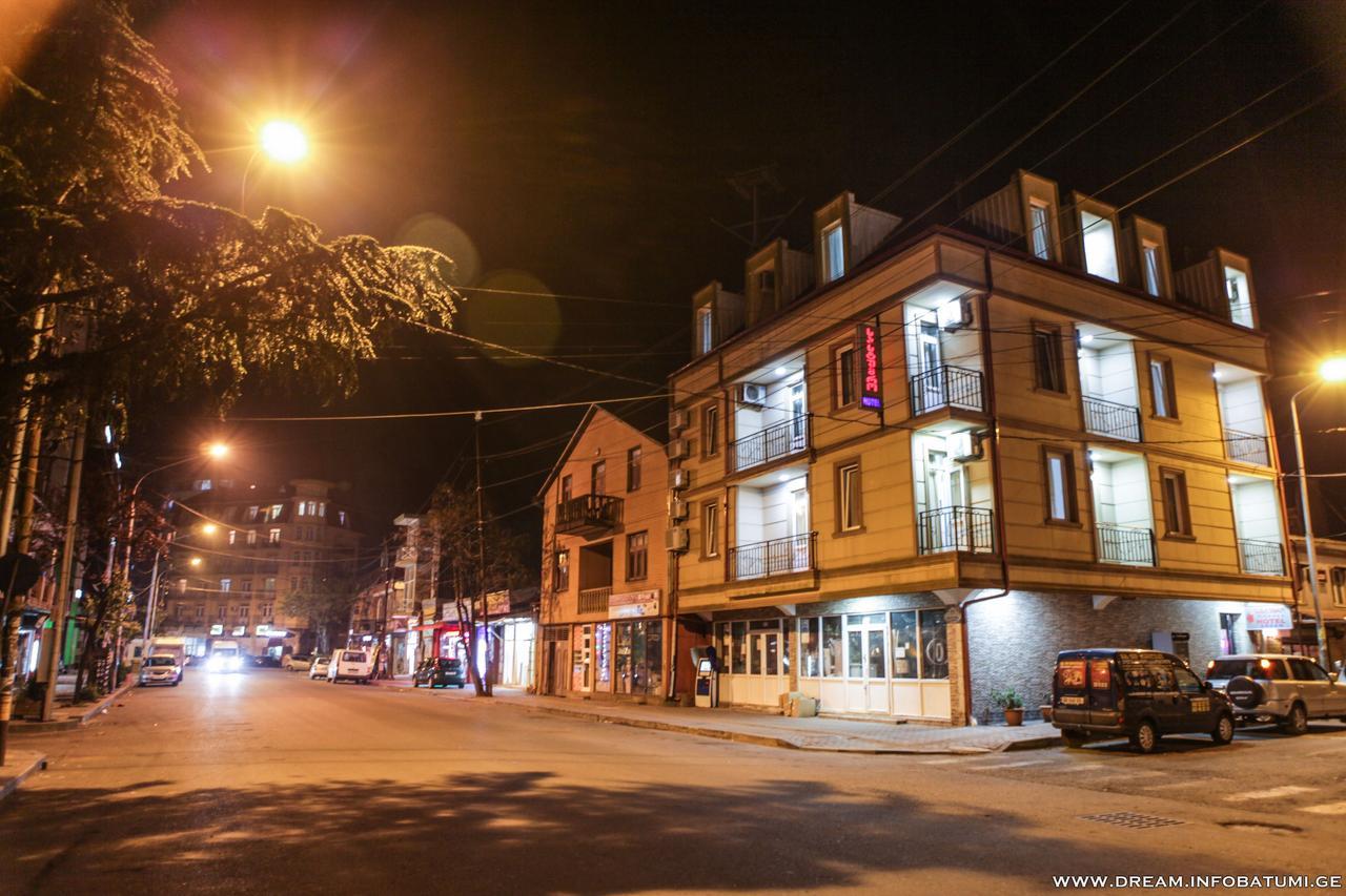 Dream Hotel Batumi Exterior foto